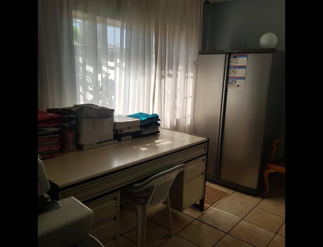 3 BEDROOM HOUSE FOR SALE IN VANDERBIJLPARK SW 1